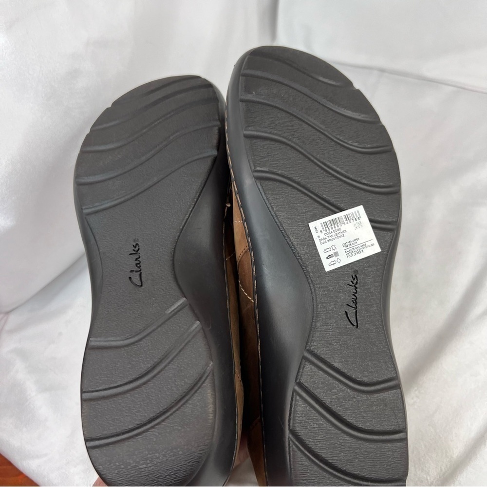 CLARKS Cora Edge Dark Tan Loafers - Picture 9 of 12